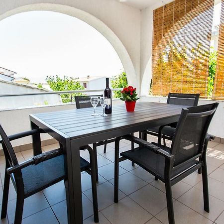 Apartmani Tamara Baska Εξωτερικό φωτογραφία