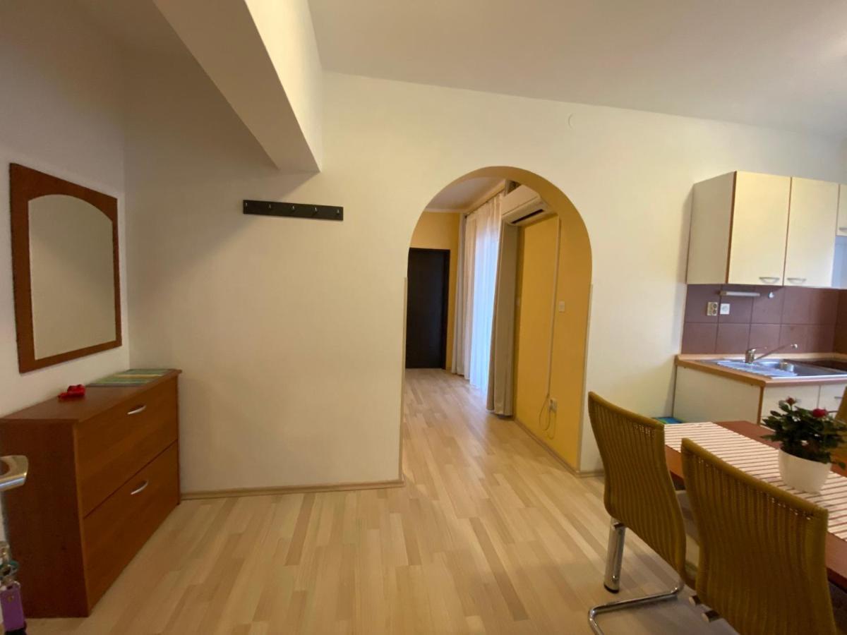 Apartmani Tamara Baska Εξωτερικό φωτογραφία