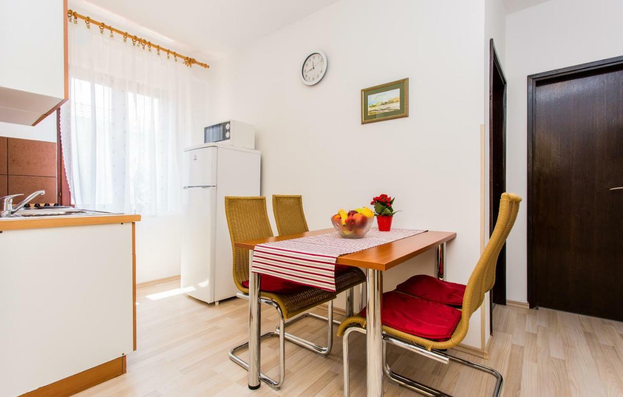 Apartmani Tamara Baska Εξωτερικό φωτογραφία