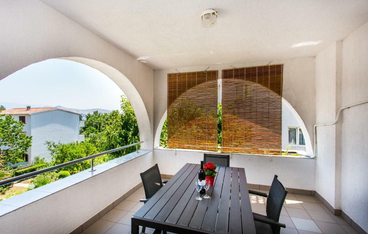 Apartmani Tamara Baska Εξωτερικό φωτογραφία